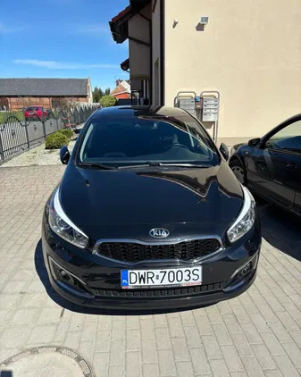 kia łódzkie Kia Ceed cena 45900 przebieg: 184200, rok produkcji 2016 z Wrocław